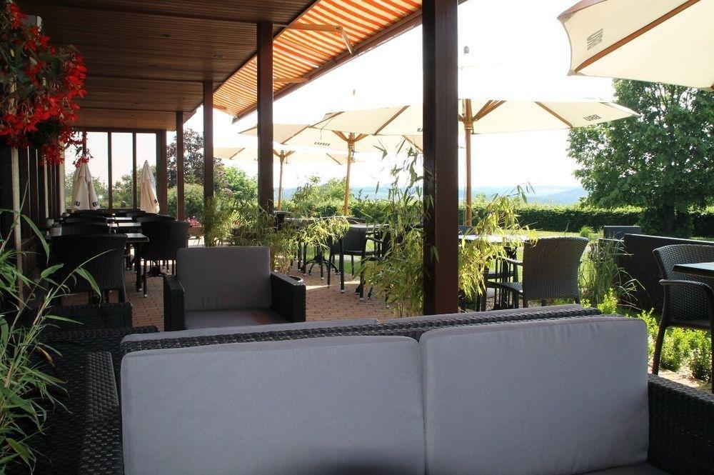 Hotel Restaurant N 4 Martelange Exterior photo
